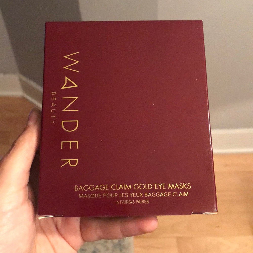 WANDER BEAUTY | Baggage Claim Gold Eye Masks